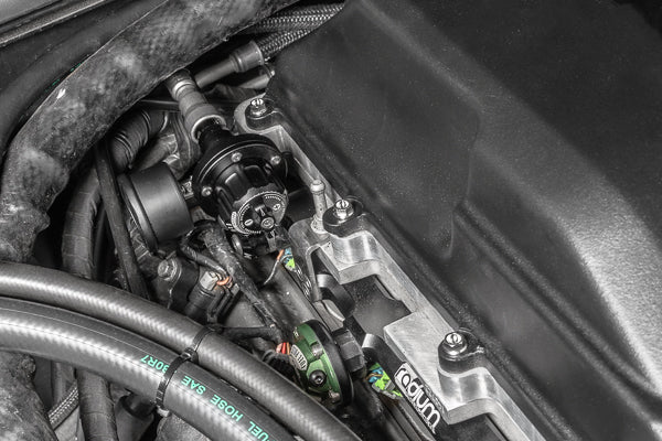 Radium Fuel Hanger Plumbing Kit with Microglass Filter, Cadillac CTS-V
