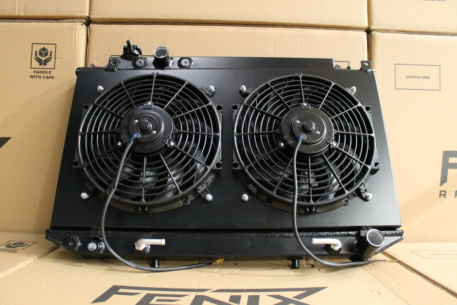 Toyota Cressida MX83 Full Alloy Performance Radiator & Fan Shroud Kit.