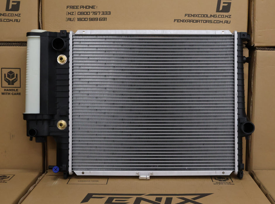 BMW 5 Series E34 518i / 520i / 525i Radiator (JAN/1988 - SEP/1995) — BMW0004-PA32A — manufacturer main image