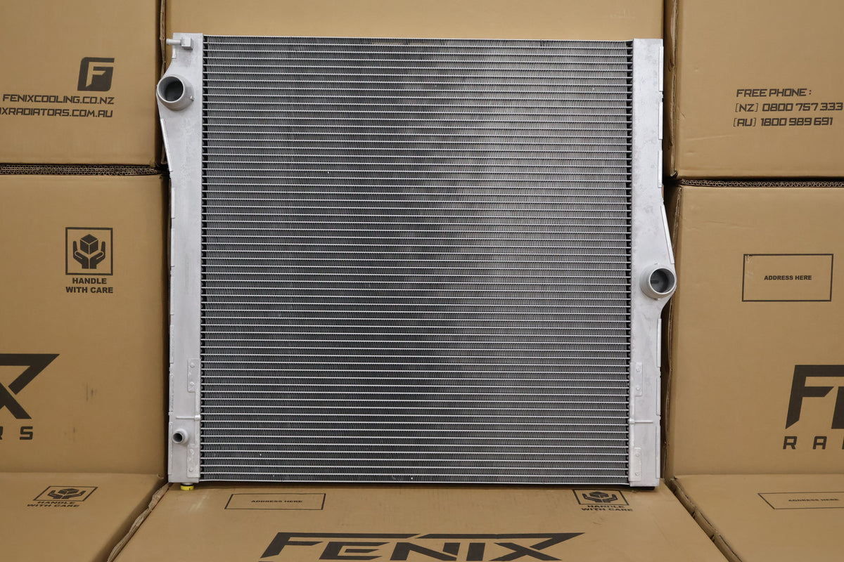 BMW X5 E70 Radiator (FEB/2007 - JUN/2013) — BMW7753-PA32A / BMW7780-FA40AM / BMW7782-PA32AM / BMW7785-PA32AM — manufacturer main image