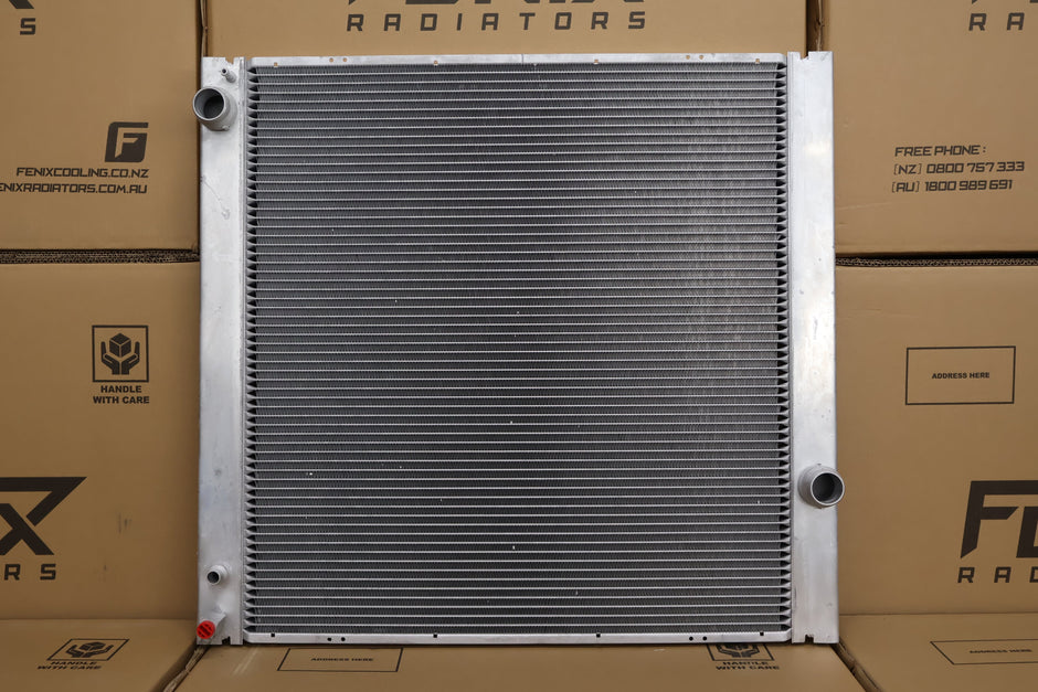 Land Rover Range Rover 3 M62 Engine Radiator (MAR/2002 - AUG/2012) — LAN7011-FA32M — manufacturer main image