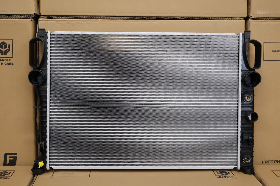 Mercedes Benz W211 E240 / 280 / 350 Petrol Radiator — MER5408-PA26A — manufacturer main image