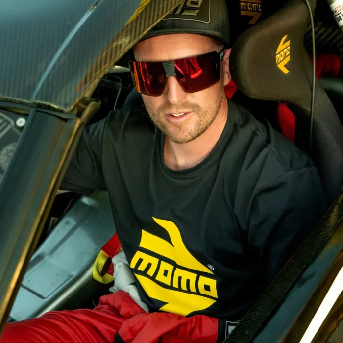 MOMO Arrow T-shirt Red