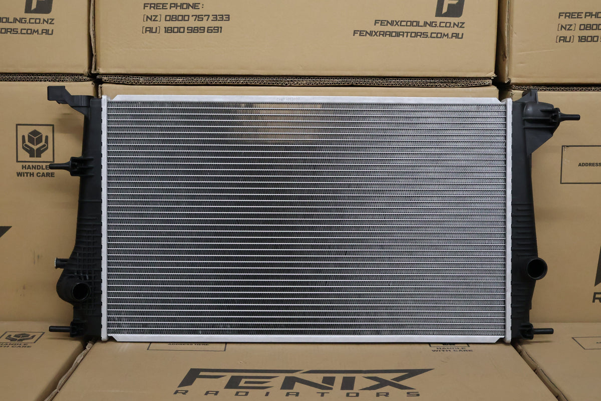 Renault Fluence X38 Petrol Radiator (NOV/2010 - APR/2015) — REN6500-PA26AM — manufacturer main image