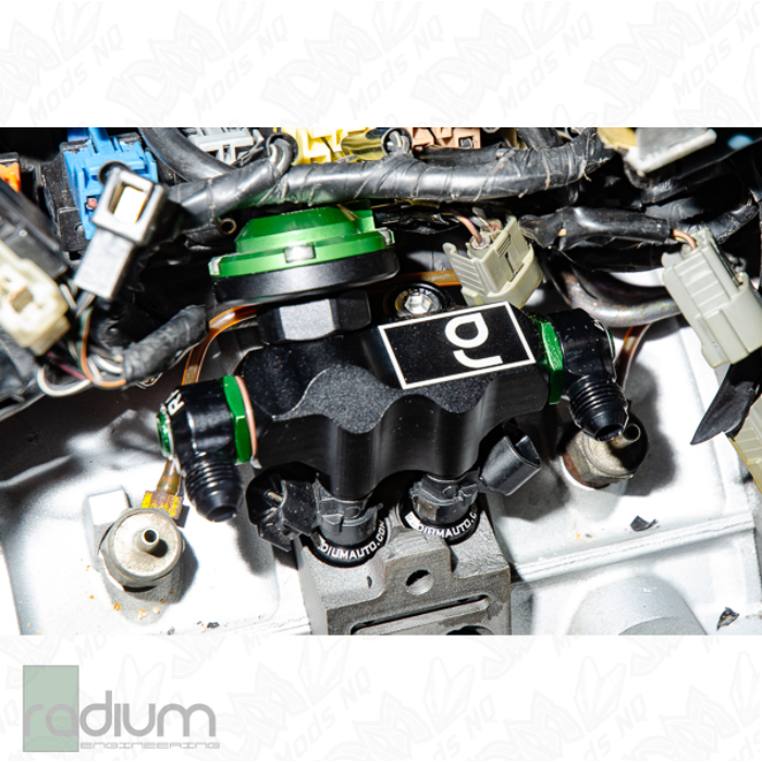 Radium Top Feed Conversion Primary Fuel Rail - Mazda RX-7 FD/Cosmo (13B)