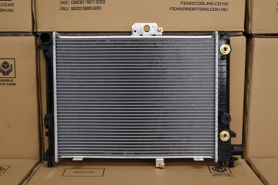 Saab 9000 Petrol Radiator (SEP/1993 - DEC/1998) — SAA7942-PA32A — manufacturer main image