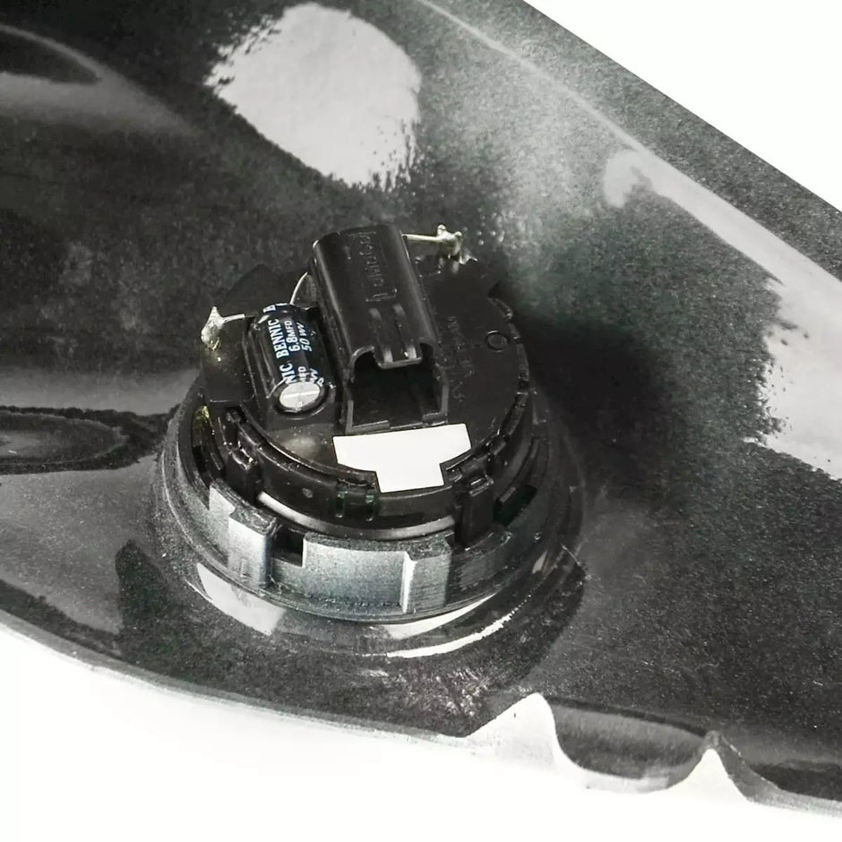 SAAS Gauge Pillar Pod Ford Ranger PY 2022 - On Charcoal Painted Tweeter Grille SGP2104SC - view 4