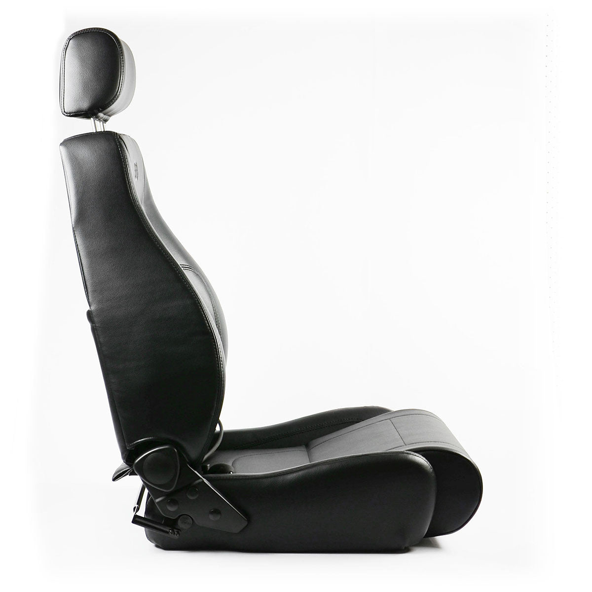 Trax 4x4 Seat Black PU ADR Compliant