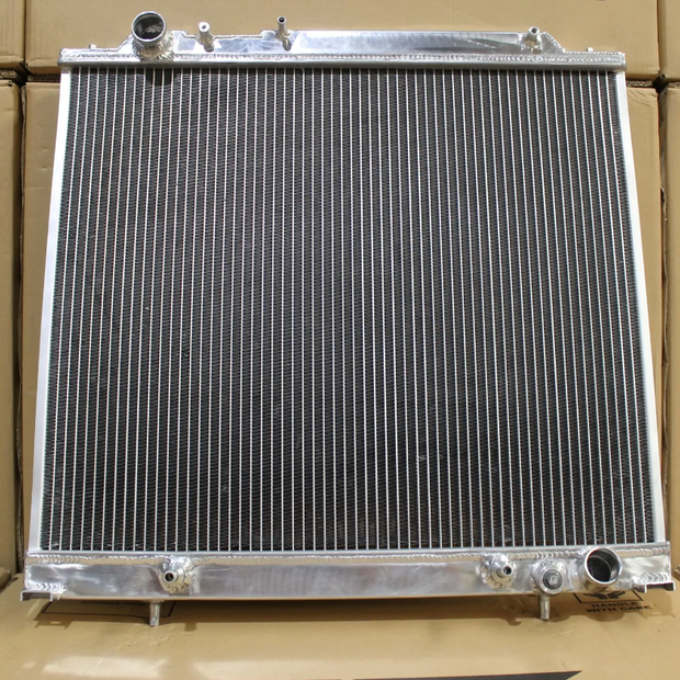 Mitsubishi Delica 4cyl & WA Express 4cyl Full Alloy Performance Radiator GEN II