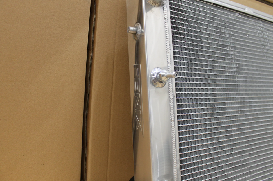 Holden VL/VN/VP/VQ/VR/VS V8 Full Alloy Performance Radiator