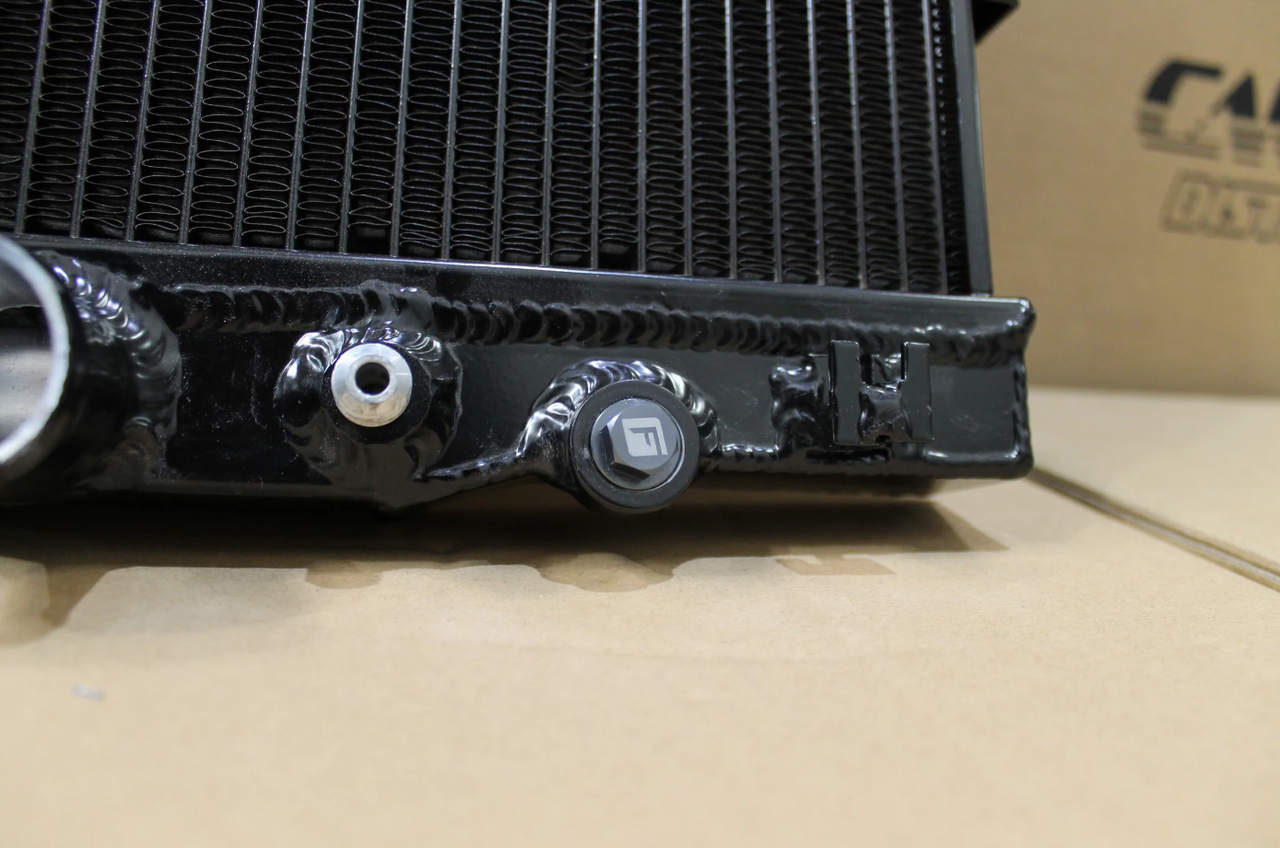 Toyota KUN16R-KUN26R Hilux Full Alloy Performance Radiator - Black