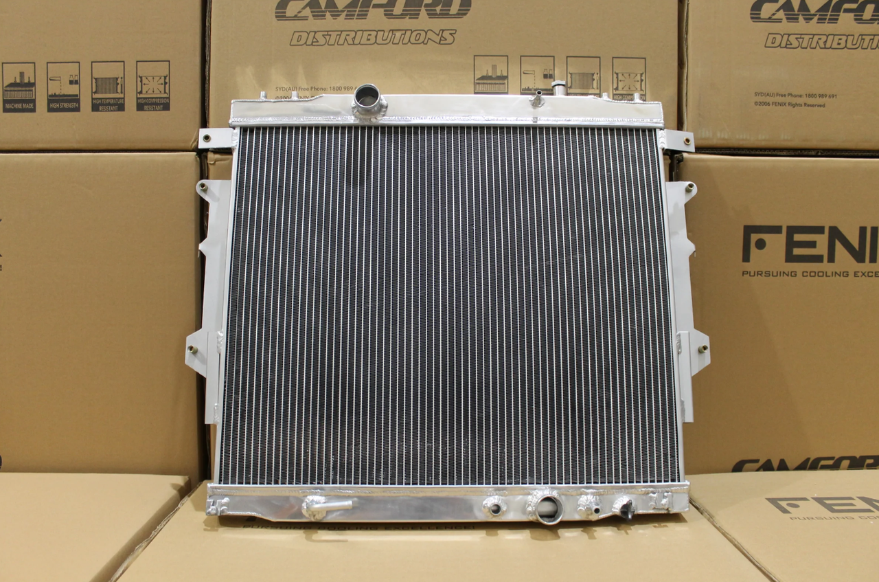 Toyota KUN16R-KUN26R Hilux Full Alloy Performance Radiator - Polished