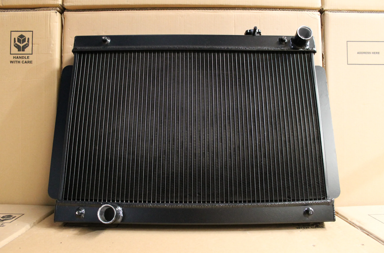 Holden Kingswood HG-HZ/Torana  LH-UC 253/308 V8 Full Alloy Performance Radiator, Custom Shroud & Spal Fans