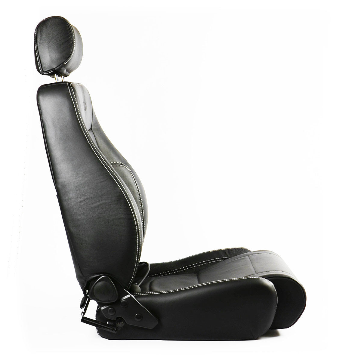 Trax 4x4 Seat Premium Black Leather ADR Compliant