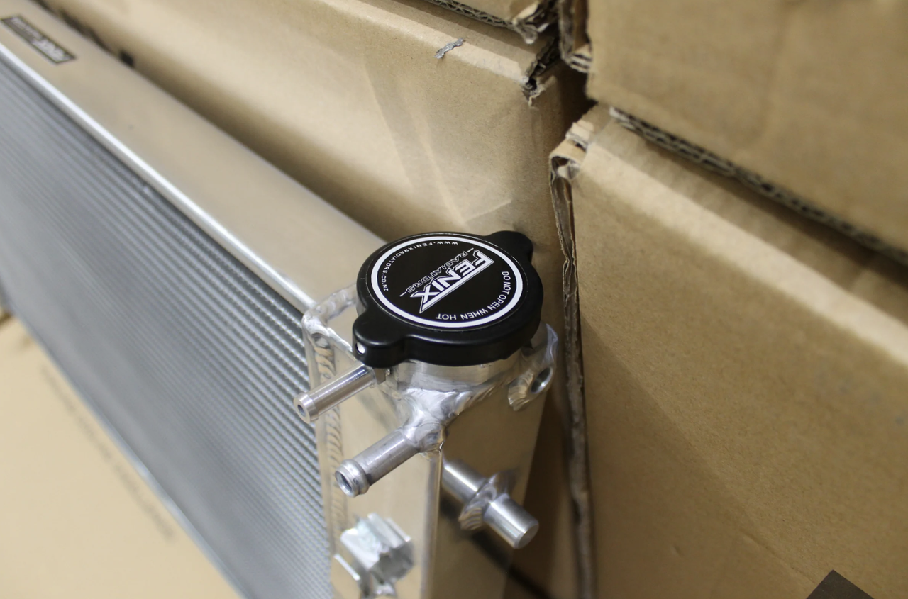 Holden VZ Commodore V8 Full Alloy Performance Radiator - Polished