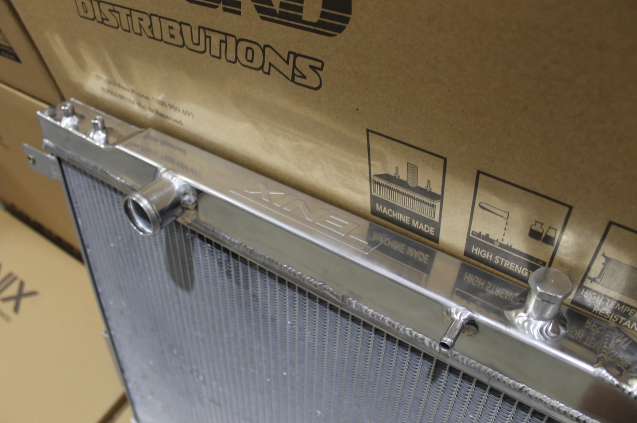 Toyota KUN16R-KUN26R Hilux Full Alloy Performance Radiator - Polished